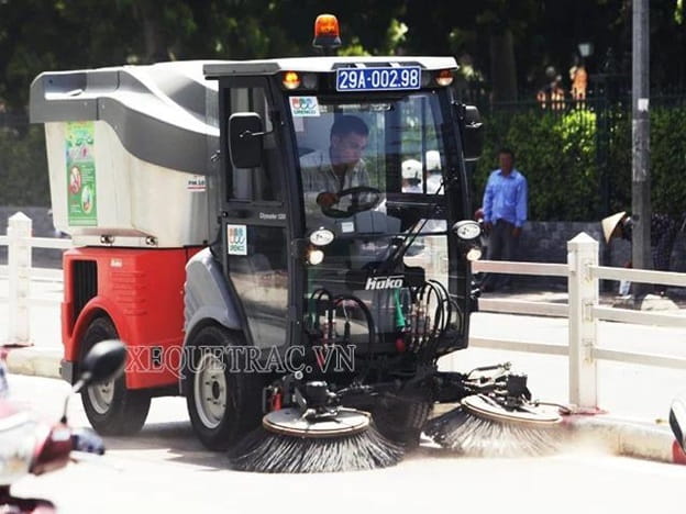 Cơ chế hoạt động của xe quét rác