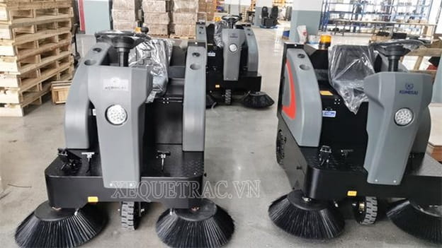 Mua xe quét rác chạy điện ở địa chỉ uy tín